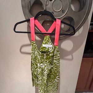 Trina Turk Sleeveless top sz P